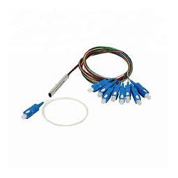 Splitter óptico 1x8 SC/SCU, G657A1, 1.5 metros